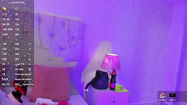 Snapshot of goth_tasha chatting on October 1, 2025, 8:15 pm goth tasha online show from October 1, 2025, 8:15 pm