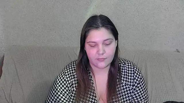 rachelwild online show from March 6, 2025, 3:56 pm
