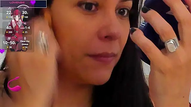 isabellarous- online show from June 9, 2026, 11:11 am