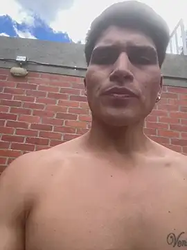 Snapshot of MaxxxSteil chatting on October 9, 2025, 4:49 pm MaxxxSteil online show from October 9, 2025, 4:49 pm