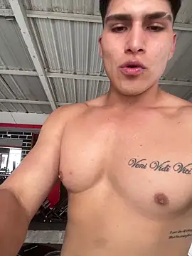 MaxxxSteil online show from February 7, 2026, 2:43 pm