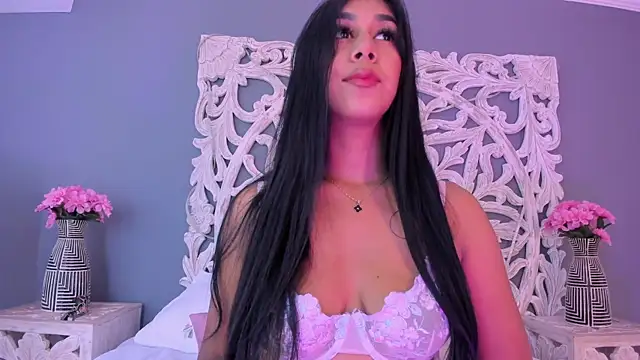AnnieGibbyns online show from June 19, 2026, 8:45 pm