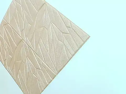 ZaraRousse online show from January 18, 2026, 3:21 am