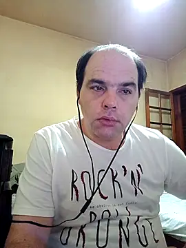 Snapshot of Jovissoares7ye chatting on April 20, 2026, 2:25 am Jovissoares7ye online show from April 20, 2026, 2:25 am