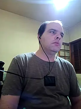 Snapshot of Jovissoares7ye chatting on May 8, 2026, 2:17 am Jovissoares7ye online show from May 8, 2026, 2:17 am