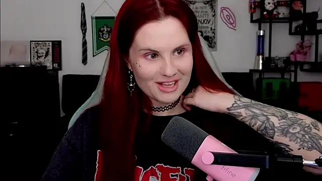 Della Ideal online show from March 14, 2026, 6:13 pm