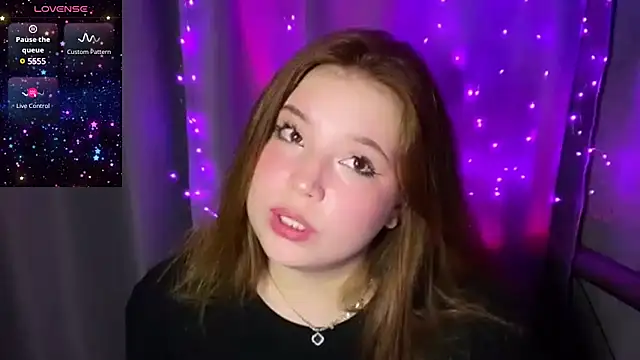hot sun online show from March 8, 2025, 4:28 pm