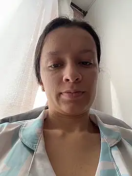 Snapshot of Soy_Sara7 chatting on October 31, 2025, 2:29 pm Soy Sara7 online show from October 31, 2025, 2:29 pm