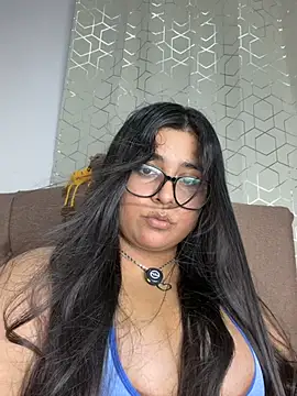 virginbrunette99 online show from May 16, 2026, 3:58 am