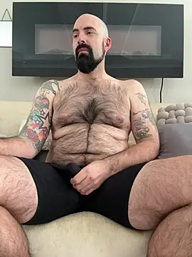 dadstopdrawer online show from March 6, 2025, 5:43 pm
