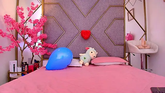 nathalya summer online show from March 6, 2026, 8:49 pm