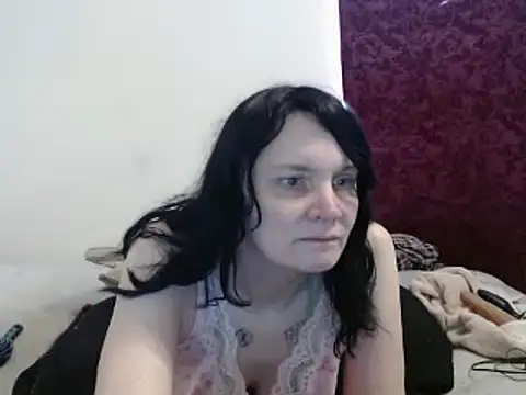 Hotmodel1984 online show from March 18, 2025, 5:31 pm