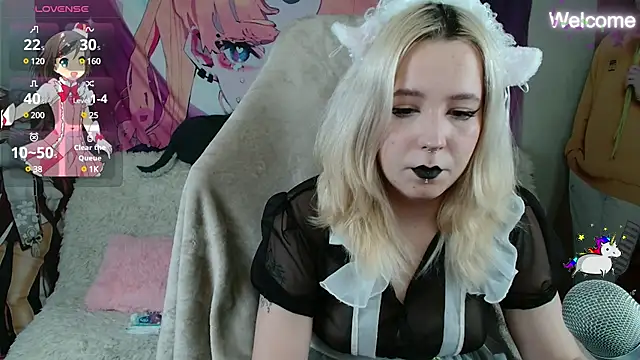 Minniequeen online show from March 5, 2025, 5:40 am