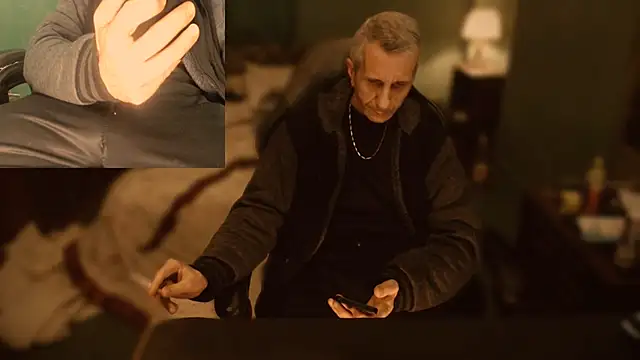 maxdaddy690 online show from December 23, 2024, 9:18 pm