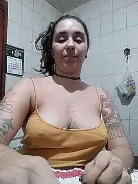 Snapshot of Fellyna chatting on March 5, 2025, 4:34 am Fellyna online show from March 5, 2025, 4:34 am
