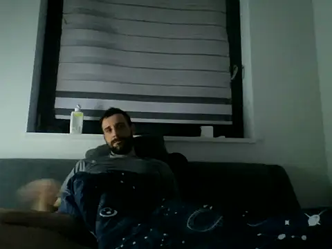 gryzoon online show from December 17, 2025, 2:50 am