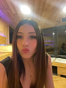 Snapshot of AnnikaRivers chatting on October 13, 2025, 2:22 am AnnikaRivers online show from October 13, 2025, 2:22 am