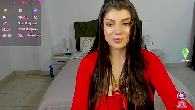 camila tailors online show from March 18, 2025, 2:26 pm