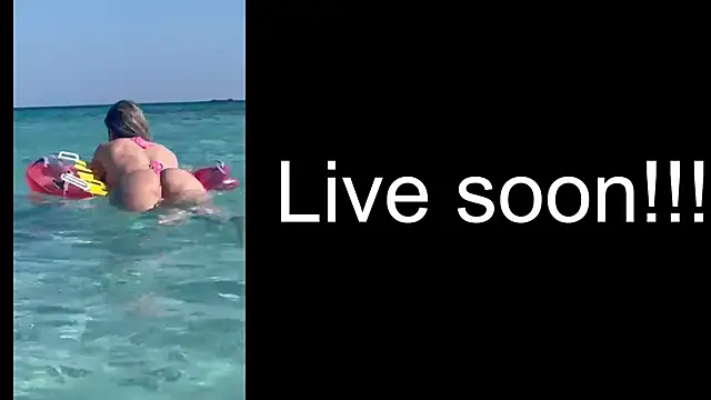  Allie  online show from October 20, 2025, 4:24 am