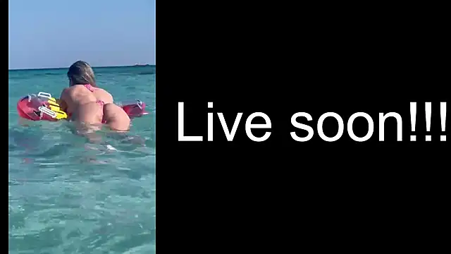  Allie  online show from October 25, 2025, 4:09 am