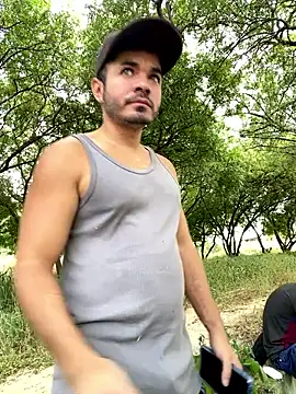 twinks 28 online show from November 13, 2025, 7:02 pm