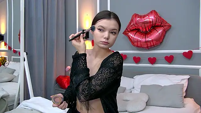 Snapshot of AsterQuinn chatting on March 11, 2026, 12:55 pm AsterQuinn online show from March 11, 2026, 12:55 pm