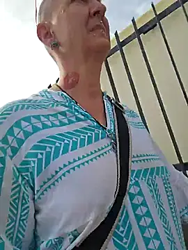 Emma Milf25 online show from November 26, 2025, 12:50 pm