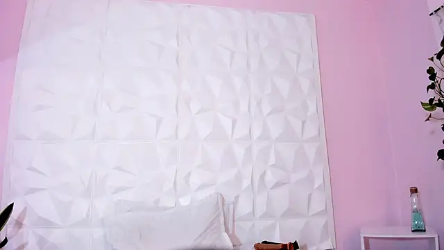 Valeriagomez  online show from March 22, 2025, 3:09 pm