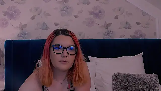 Snapshot of KailyKay chatting on September 24, 2025, 6:11 pm KailyKay online show from September 24, 2025, 6:11 pm