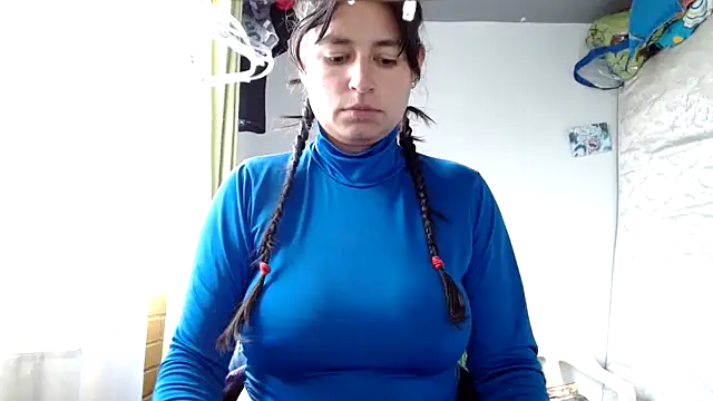 Escarcha-blue online show from February 24, 2026, 9:35 pm