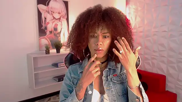 Snapshot of anahi_macys chatting on March 11, 2025, 12:17 pm anahi macys online show from March 11, 2025, 12:17 pm