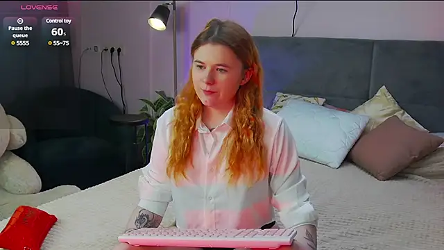 Eva Starlight online show from February 27, 2025, 4:09 am