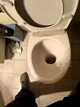 Andros1975 online show from September 28, 2025, 10:37 pm