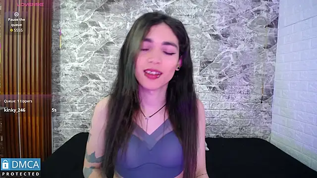 MaeveKuro online show from September 17, 2025, 3:08 am