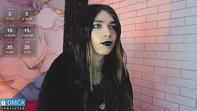 MaeveKuro online show from May 15, 2026, 3:24 am