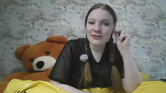 Eveline May online show from March 21, 2025, 3:13 pm