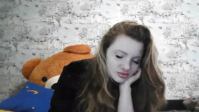 Eveline May online show from March 2, 2026, 2:02 pm