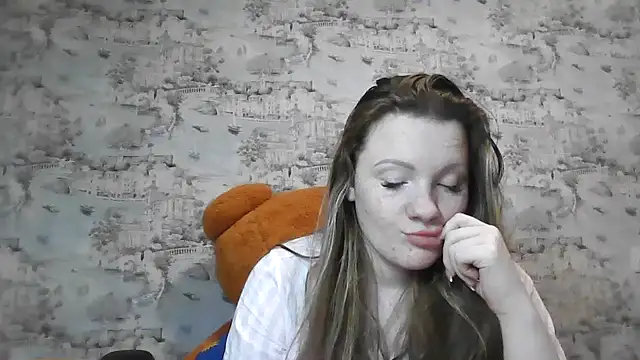 Eveline May online show from March 21, 2026, 8:12 pm