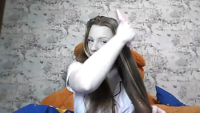 Eveline May online show from March 22, 2026, 3:15 pm