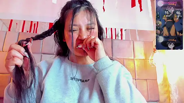 Snapshot of celeste_star0 chatting on October 21, 2025, 12:44 am celeste star0 online show from October 21, 2025, 12:44 am