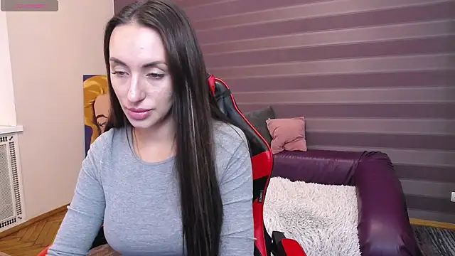 Snapshot of JenniferStone chatting on September 16, 2025, 7:20 am JenniferStone online show from September 16, 2025, 7:20 am