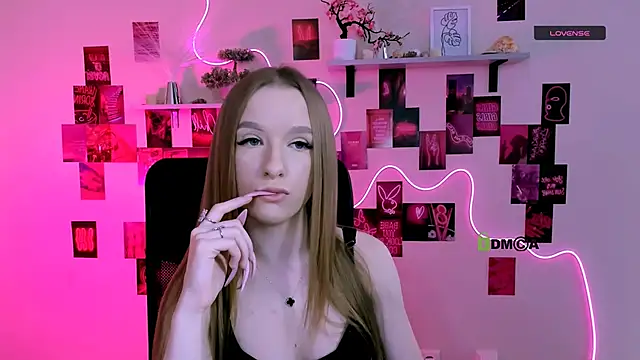 doll vey online show from May 8, 2026, 9:03 am