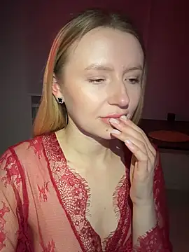 Snapshot of EvaBrooklyn chatting on March 21, 2025, 7:02 pm EvaBrooklyn online show from March 21, 2025, 7:02 pm