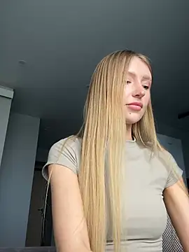EvaBrooklyn online show from May 14, 2026, 10:55 am