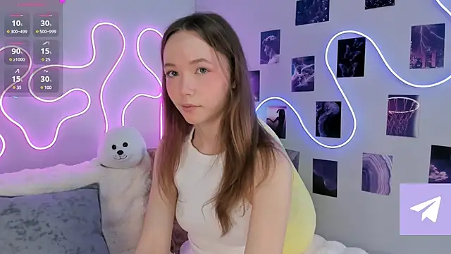 Dreamy Polly online show from March 14, 2025, 7:12 pm