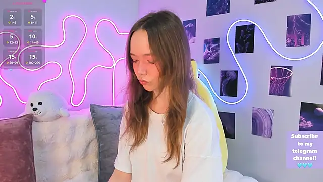 Dreamy Polly online show from March 15, 2025, 7:16 pm