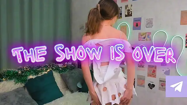 Dreamy Polly online show from March 19, 2025, 7:06 pm