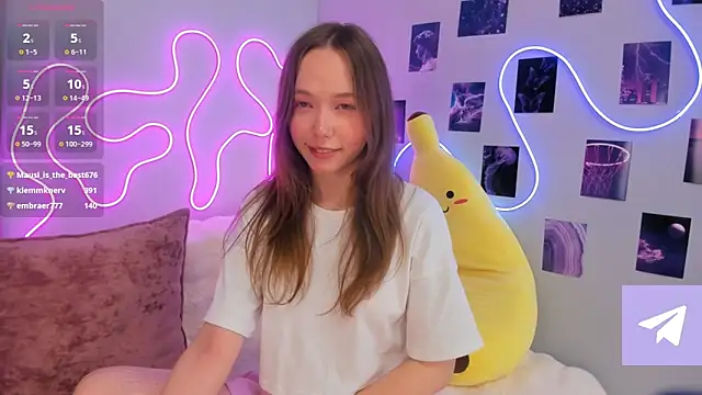 Dreamy Polly online show from March 20, 2025, 10:07 pm