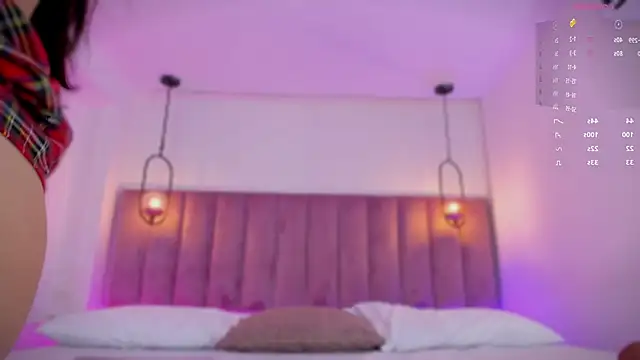 Snapshot of Haily_b chatting on October 6, 2025, 7:22 pm Haily b online show from October 6, 2025, 7:22 pm