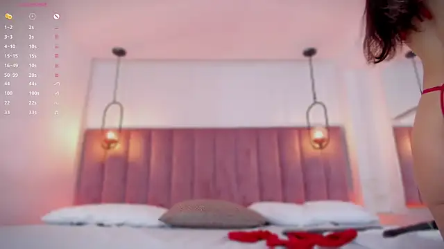 Snapshot of Haily_b chatting on October 24, 2025, 8:38 pm Haily b online show from October 24, 2025, 8:38 pm